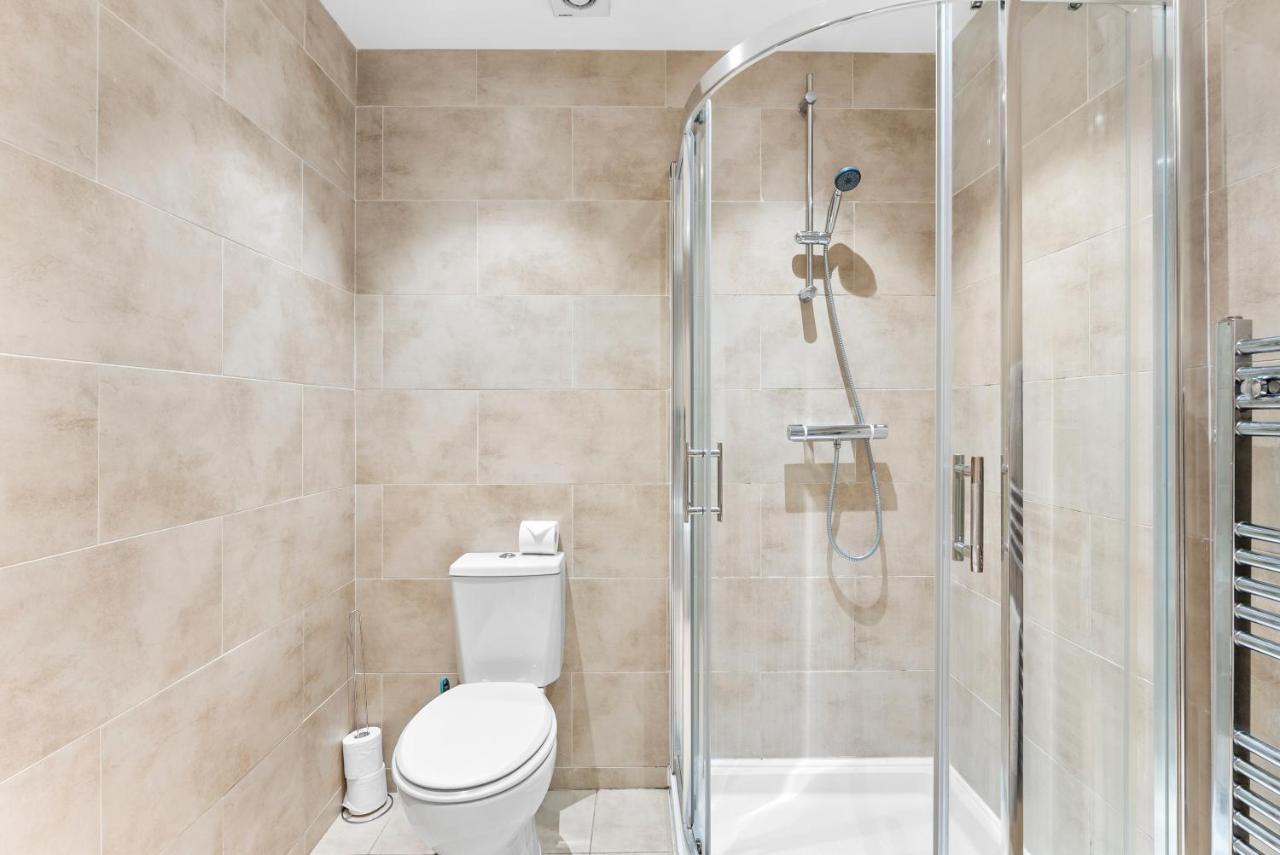 The Exquisite Gem Of Canterbury - Huge Balcony Apartment Екстериор снимка